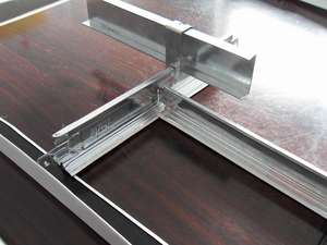 Perfil de acero galvanizado para techo, Perno de metal de yeso y pista, canal c omega, hecho en China - Product Image 4