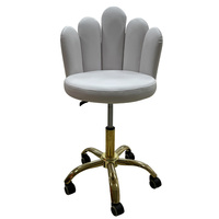 Tabouret en cuir rose de luxe avec roulettes, chaise de salon de beauté moderne, petite chaise de barbier