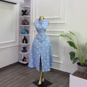 <span class=keywords><strong>Vestito</strong></span> <span class=keywords><strong>Lungo</strong></span> Elegante da Donna <span class=keywords><strong>con</strong></span> Stampa Floreale, Senza Maniche, Monopetto, <span class=keywords><strong>con</strong></span> <span class=keywords><strong>Spacco</strong></span>, per Serate Estive - Vendita all'Ingrosso - Product Image 3