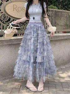 Vestido <span class=keywords><strong>de</strong></span> chifón azul tie-dye <span class=keywords><strong>de</strong></span> media longitud con malla para mujer, estilo veraniego, súper etéreo, con volantes en capas y diseño <span class=keywords><strong>de</strong></span> pastel. - Product Image 2
