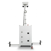 Tour de sécurité CCTV à déploiement rapide avec mât de 6 m, stabilisateurs, boîtier d'installation de caméra en option, panneaux solaires pour chantiers de construction