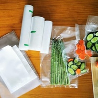 Rouleau de sacs sous vide en nylon gaufré PA/PE pour emballage alimentaire et scellage sous vide