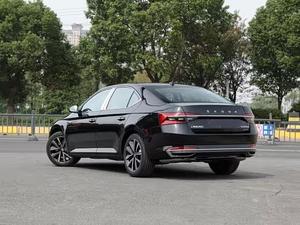 2025 Voiture 2025 Scoda <span class=keywords><strong>Superb</strong></span> coche de gasolina <span class=keywords><strong>Skoda</strong></span> <span class=keywords><strong>Superb</strong></span> 1,4 T 5 puertas 5 asientos versión Seaden <span class=keywords><strong>nuevo</strong></span> coche <span class=keywords><strong>precio</strong></span> barato China Exportación de coches - Product Image 6
