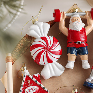 Ornements de Noël suspendus en forme de bonhomme de neige, de casse-noisette, de maison de bonbons et de beignets LINGKAI pour la décoration de l'arbre de Noël - Product Image 3