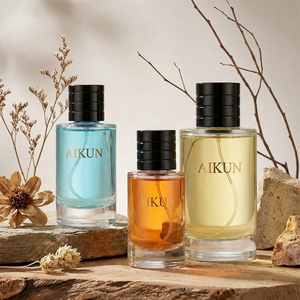 Aikun - Juego de Perfume Recargable en Frasco de Vidrio Transparente con Tapa Negra y Líquido de Colores, para Viajes, Venta al por Mayor, Caja de Regalo - Product Image 3