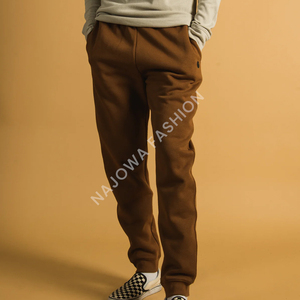 Pantalon de survêtement décontracté, confortable et durable pour hommes avec décoration en dentelle Premium OEM ODM disponible - Product Image 6