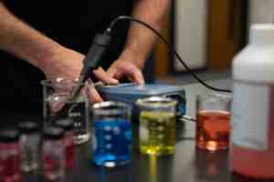 Analyseur de qualité de l'eau portable Hach HQ1110 PH/ORP/mV à canal unique avec transfert de données USB et indice IP67 - Product Image 3