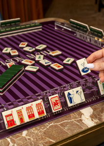Juego <span class=keywords><strong>de</strong></span> Fichas <span class=keywords><strong>de</strong></span> Mahjong Americano <span class=keywords><strong>de</strong></span> Alta Gama, Diseño Moderno para <span class=keywords><strong>4</strong></span> Jugadores, Juego <span class=keywords><strong>de</strong></span> Fichas Empire State <span class=keywords><strong>of</strong></span> Mahj |   Juego <span class=keywords><strong>de</strong></span> Mahjong <span class=keywords><strong>de</strong></span> Lujo |   Maison Mahj - Product Image 2