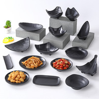 Vaisselle en mélamine noire créative, assiettes à snacks de forme irrégulière, plats à apéritif, plats pour plats froids, bols à vinaigre, plateaux à fruits secs