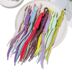 Breloque de téléphone en corde tressée faite à la main, lanière fine en coton nouée colorée pour la décoration de téléphone portable, petite taille - Product Image 3