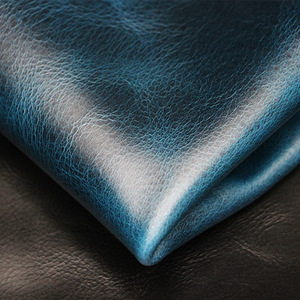 Pelle di vacchetta di <span class=keywords><strong>prima</strong></span> qualità da 2,0 mm con texture craquè effetto Crazy Horse, effetto olio e cera, lucida e brillante - Product Image 6