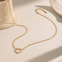 Collier pendentif cœur en or 18 carats PVD avec zircon cubique pour femme, en acier inoxydable, style doux, bijoux quotidiens, cadeau minimaliste