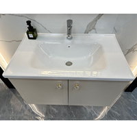 Armoire de salle de bain en acier inoxydable antirouille avec miroir triple, meuble-lavabo mural à double porte pour petite salle de bain