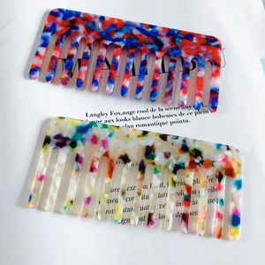 Pettine per Capelli in Eco Acetato di Cellulosa a Denti Larghi da <span class=keywords><strong>4</strong></span> mm per Donna e Ragazza Stile Coreano con Logo Personalizzato all'Ingrosso da Fabbrica Certificata BSCI e GRS - Product Image 6