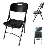 Chaise pliante noire portable en plastique moderne pour les événements intérieurs et extérieurs Party