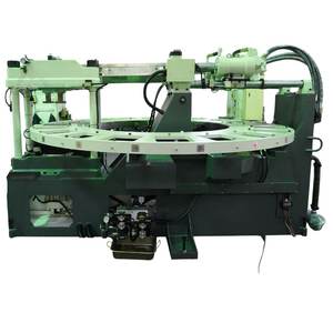 Machine de moulage par injection rotative automatique monocouleur à 20 stations pour semelles, pantoufles, sandales et chaussures en plastique - Product Image 4