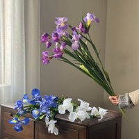 Bunga Iris Irlandia Buatan Batang Tunggal, Bunga Tiruan untuk Dekorasi Pernikahan, Dekorasi Rumah, Ruang Tamu, dan Dekorasi Pintu Masuk