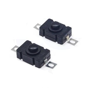 สวิตช์สัมผัสแบบทองแดง 1812-A ขนาด 18x12 มม. แบบติดตั้งแนวตั้ง พร้อมระบบล็อค (เปิด/ปิด) สีดำ ปุ่มทนความร้อนสำหรับไฟฉาย - Product Image 2