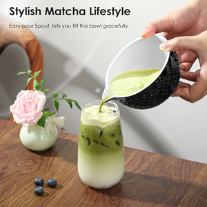 Juego de Matcha Tradicional de Cerámica Grabada de 7 Piezas, Kit de Inicio con Tazón para Matcha, Cepillo para Té, Batidor de Bambú para Matcha - Product Image 3