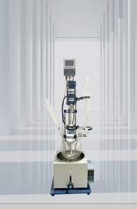 Bouilloire de réaction agitée chauffée en verre de laboratoire de réacteur chimique automatique monocouche 5L avec composant de moteur central - Product Image 4