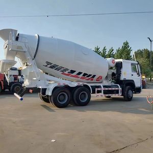 8-12m Fino truk pengaduk beton truk 6X4 Euro 3 375hp 10 + 1 Ban 300L tangki bahan bakar konfigurasi opsional penjualan Fir - Product Image 4
