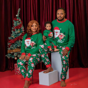 Ventes Flash Tenues Assorties Famille Noël à Imprimé Père Noël Dessin Animé, Ensembles Deux Pièces Pyjamas Décontractés pour Familles - Product Image 6