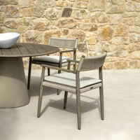 Ensemble de salle à manger d'extérieur en teck, table et chaises de patio en toile imperméable, mobilier de jardin résistant aux intempéries pour villa