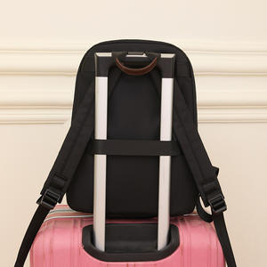 Sac à dos d'étudiant de voyage en gros imperméable de grande taille avec logo personnalisé, sac à dos pour hommes - Product Image 3