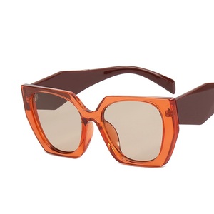 Customized High Quality <b>Sunscreen</b> Sunglasses Fashionable and Trendy Niche Sunglasses - Product Image 3