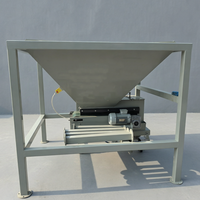 Machine d'emballage et de conditionnement pour morceaux irréguliers de barite et de gypse en sacs de 25 kg et 50 kg