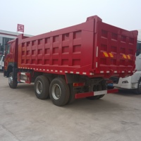 Ventes transfrontalières de camions à benne basculante HOWO de haute qualité de 8.5 mètres Camions à benne basculante à huit basculants arrière de 9.6 mètres Camions à benne basculante HOWO 6*4