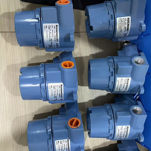 เครื่องวัดอุณหภูมิ Rosemountt 644 HART ที่มีความแม่นยำสูงและความเสถียรในระยะยาวสำหรับการใช้งานในพื้นที่อันตราย - Product Image 1