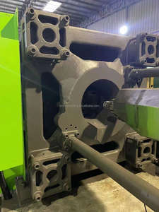 Machine de moulage par injection de plastique <span class=keywords><strong>Dong</strong></span> <span class=keywords><strong>Hua</strong></span> 320 tonnes d'occasion pour la fabrication de préformes de bouteilles en PET, prix avantageux - Product Image 6