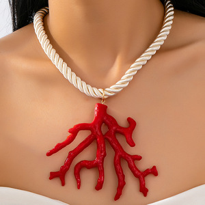 Collar con Colgante de Concha de Coral Rojo Deportivo Comiya de Qingdao para Mujer, Cadena de Cuerda para Uso Diario en la Playa, Aleación de Zinc, Regalo <span class=keywords><strong>2026</strong></span> - Product Image 1