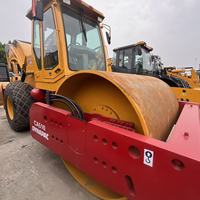 Rouleau compresseur vibrant à tambour unique Dynapac CA25D d'occasion, 10 tonnes, pour la construction routière