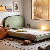 Lit bas capitonné de style français vintage, moderne du milieu du siècle, minimaliste, avec panneau en tissu amovible et lavable pour petit espace