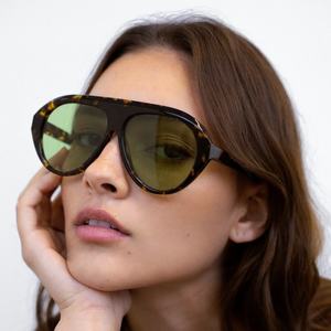 Lunettes <span class=keywords><strong>de</strong></span> <span class=keywords><strong>soleil</strong></span> vintage surdimensionnées pour hommes et femmes Logo personnalisé Lentilles en acétate <span class=keywords><strong>de</strong></span> haute qualité monture <span class=keywords><strong>beige</strong></span> polarisée pour la protection solaire - Product Image 3