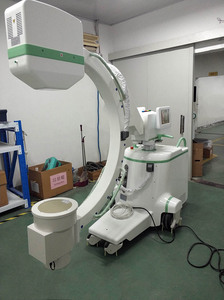 Máquina de Rayos X Eléctrica C-Arm Hospital Cirugía Ortopédica Angiografía Detector de Panel Plano Material de Acero - Product Image 5