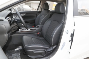 Kia K3 Sedán 2024 Usado, Bajo Kilometraje, Motor <span class=keywords><strong>de</strong></span> Gasolina Automático, Coche <span class=keywords><strong>de</strong></span> Gasolina, Stock Disponible, Proveedor Mayorista <span class=keywords><strong>de</strong></span> Exportación - Product Image 3