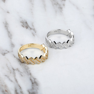 <span class=keywords><strong>Anello</strong></span> Trendy Unisex in Argento 925 con Micro-incastonatura di Zirconio, Stile Hip Hop alla Moda - Product Image 3