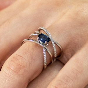 Anello Geometrico Ovale Multistrato Incrociato per Donne, Elegante Gioiello da Dito alla Moda - Product Image 2