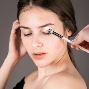 Brosse <span class=keywords><strong>de</strong></span> nettoyage pour extensions <span class=keywords><strong>de</strong></span> cils en <span class=keywords><strong>mousse</strong></span> à marque privée, brosse à shampoing pour cils, brosse populaire pour le nettoyage des cils et des sourcils - Product Image 5