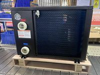 Chauffe-eau pour piscine à source d'air avec échangeur de chaleur en titane, ailettes bleues hydrophiles et manomètre intégré, 35 kW, gaz naturel