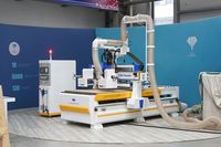 Router CNC Blue Elephant 1325 con husillo de bolas y ATC, con dos cambiadores de herramientas tipo carrusel para muebles y gabinetes