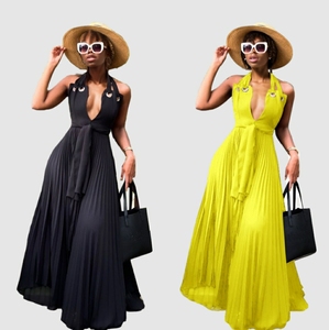 เดรสแฟชั่นแบบจีบสีพื้นเรียบง่าย คอวีลึก เปิดหลัง สายคล้องคอ ขายส่ง - Product Image 3