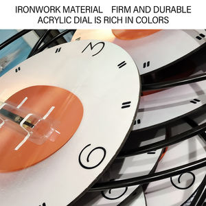 Horloge murale à <span class=keywords><strong>pendule</strong></span> créative en métal moderne personnalisée 2025 vente en gros horloge murale art mural de luxe au <span class=keywords><strong>design</strong></span> silencieux - Product Image 4
