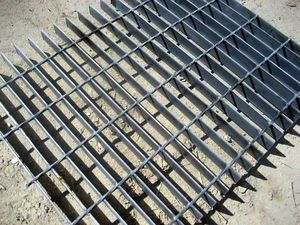 Caillebotis en acier au carbone robuste pour toiture extérieure, plancher d'entrepôt, <span class=keywords><strong>grille</strong></span> en métal, acier galvanisé et inoxydable pour une utilisation en atelier - Product Image 4