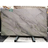 Prix abordable, design moderne, grandes dalles de marbre blanc Calacatta avec veines grises pour sol et mur de salon, durables et écologiques
