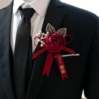 Hstyle Nouvelle Arrivée Élégante Fleurs de Poignet pour Demoiselle d'Honneur, Corsage de Poignet Rose Rouge, Corsage de Main en Ruban Extensible, Feuille Métallique Perle pour Mariée
