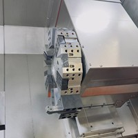 Tour CNC à banc incliné horizontal TCK63, certification CE, machine de tournage et de fraisage multifonctionnelle robuste, à broche unique pour